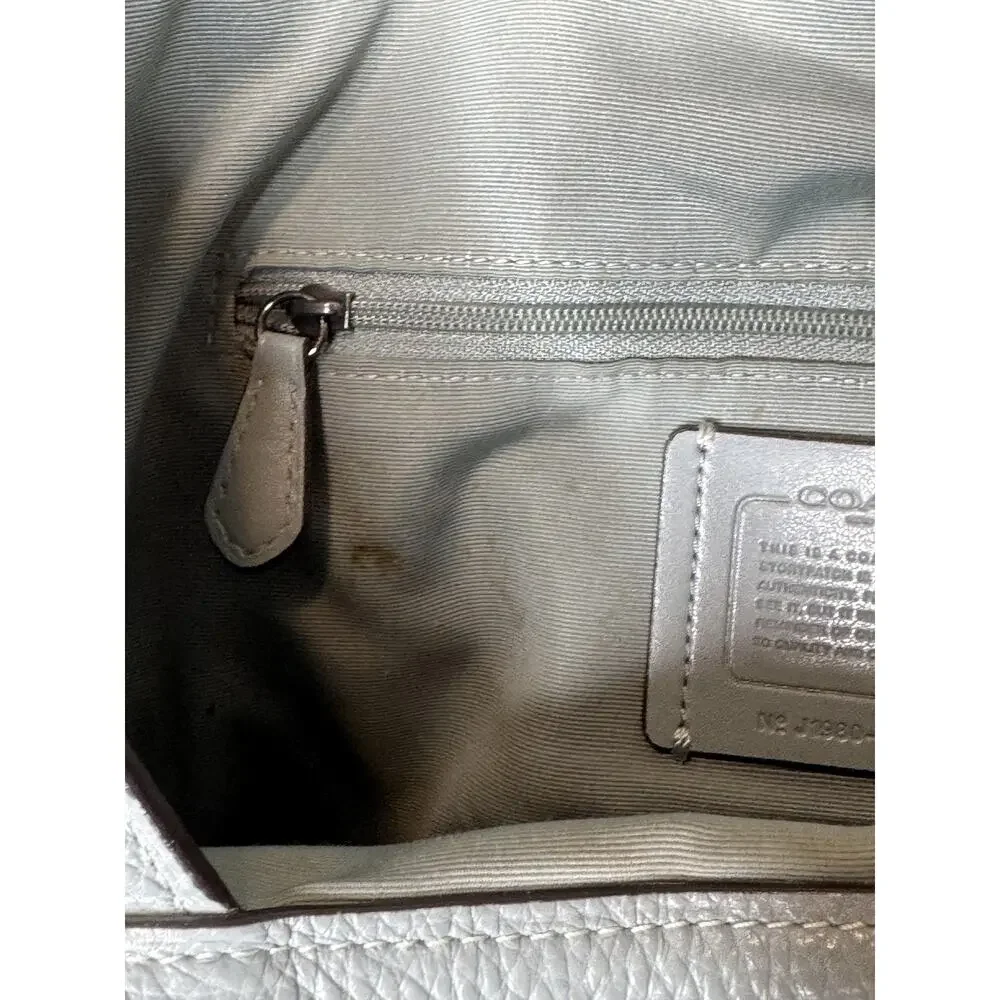 Coach Edie 31 Bag Womens Blue Pebbled Leather Shoulder Zip Pockets Gunmetal